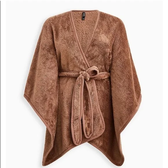 Sherpa Belted Ruana - Picture 2 of 4